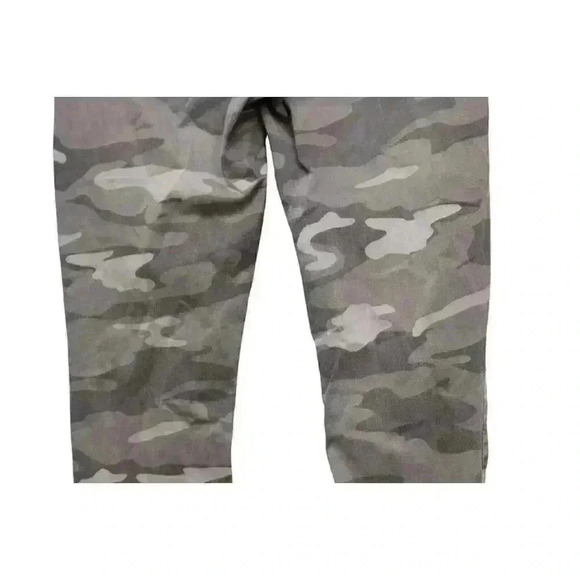 Democracy Ab Technology Jeans Size 8 Tapered Ankle Camo Stretch Elastic Waist - Picture 9 of 11